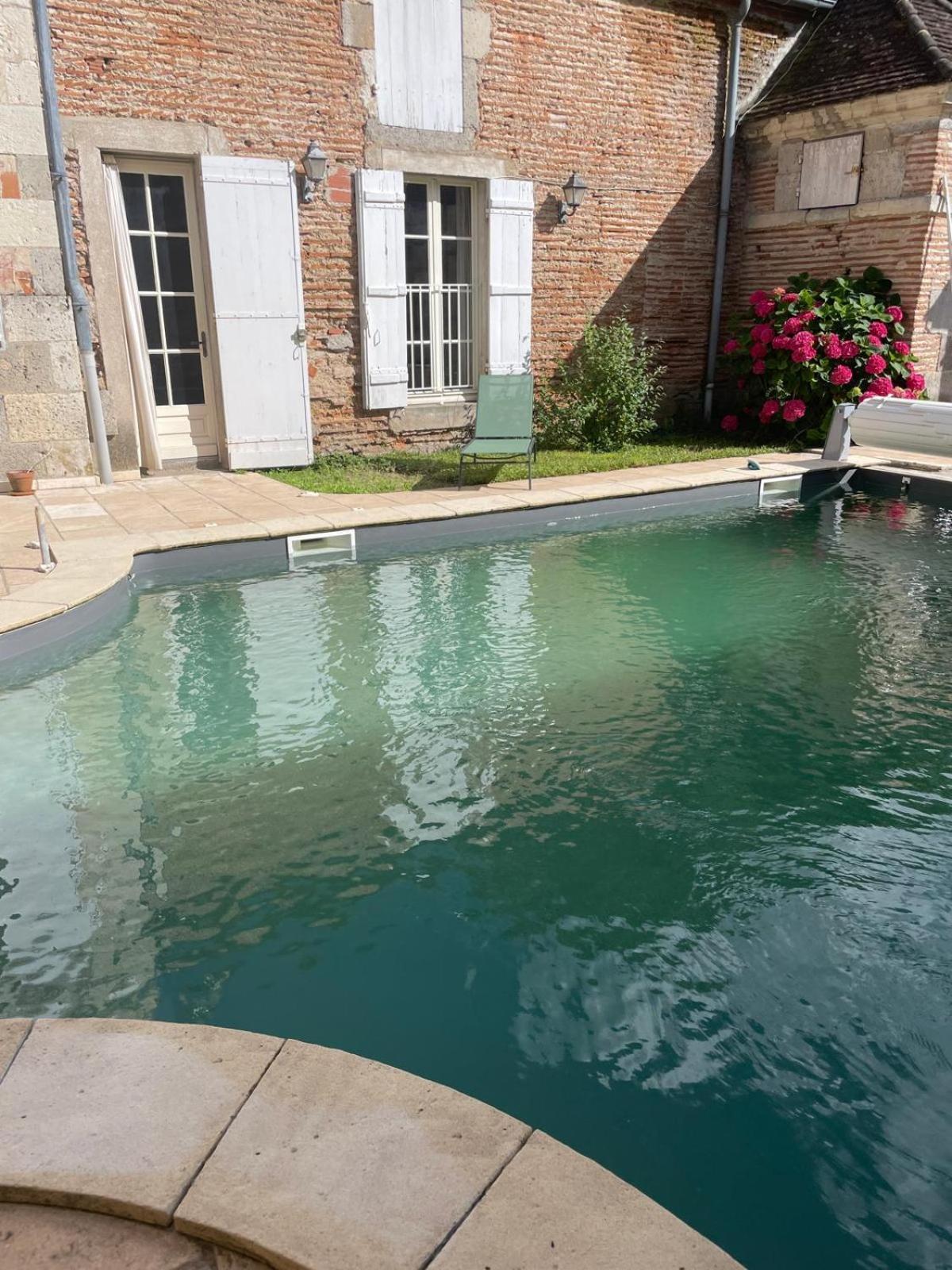 Chateau De Ferregues - L'Appart Tonneins Bagian luar foto